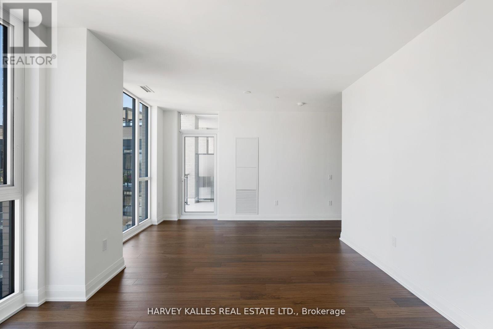 620 - 293 THE KINGSWAY