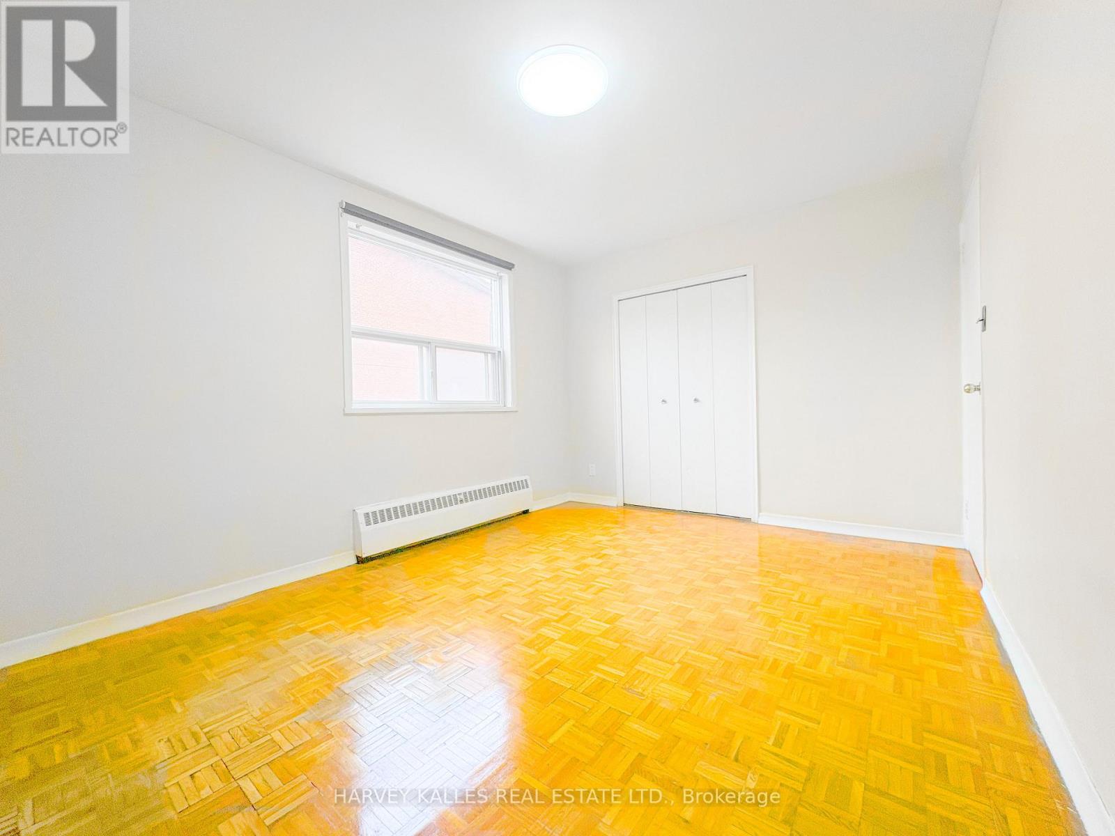 8 - 90 BLACKFRIAR AVENUE