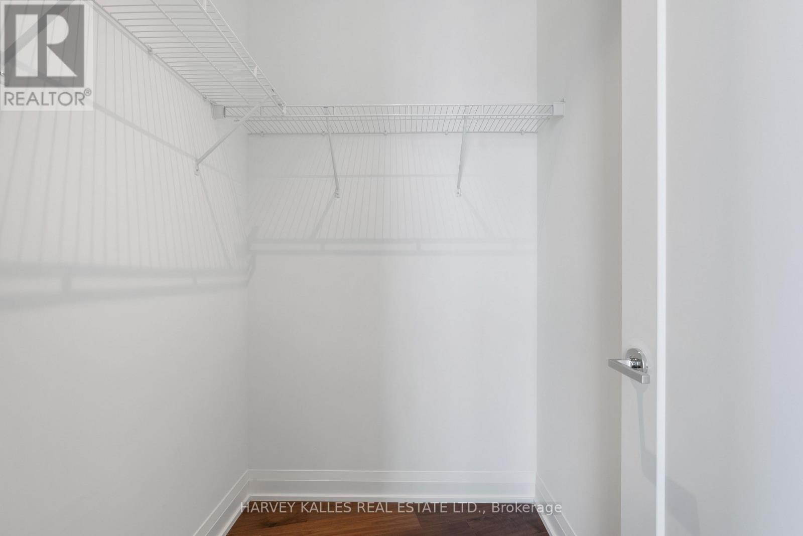 707 - 293 THE KINGSWAY