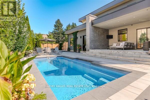 3279 LAKESHORE ROAD