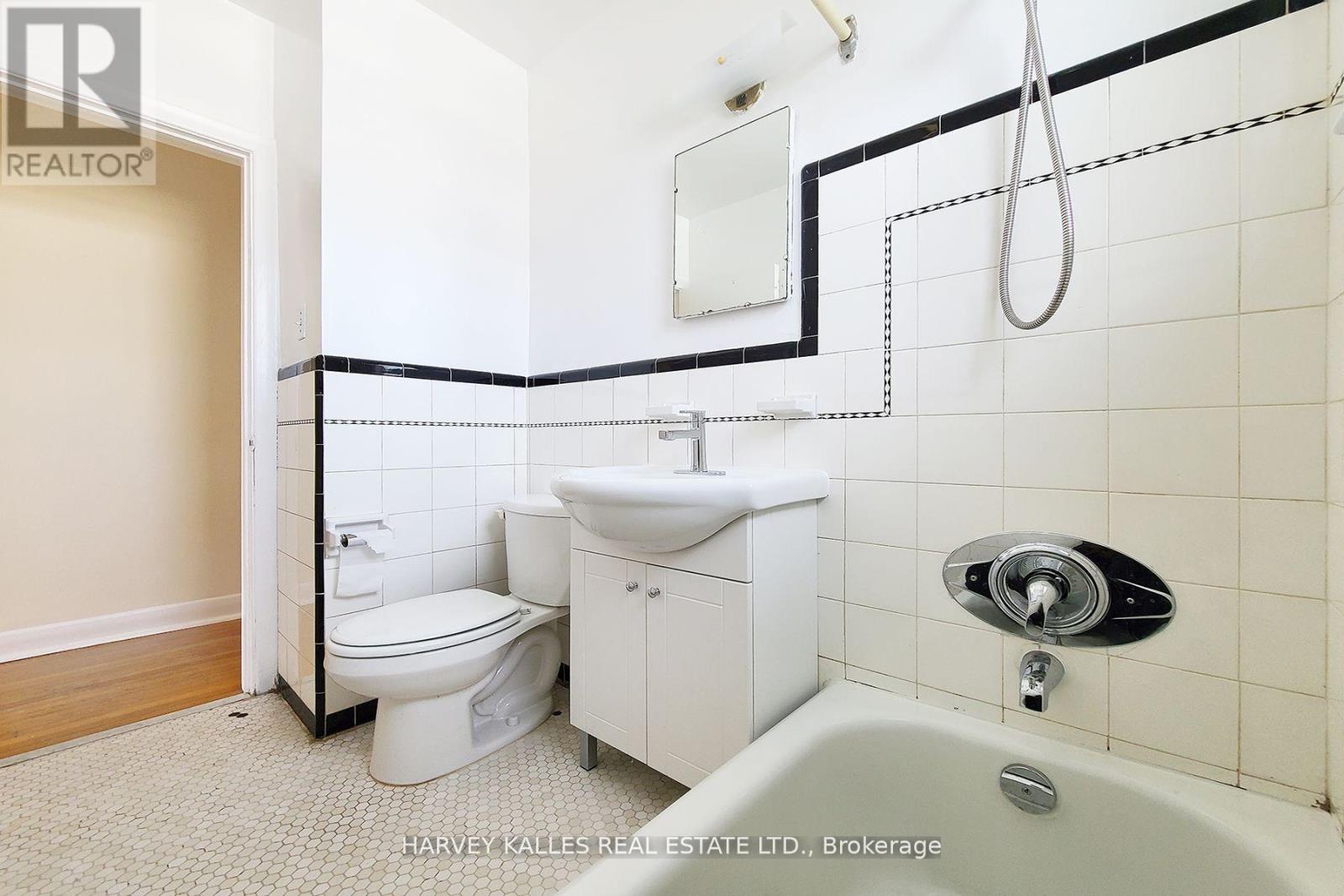 103 & 105 GILMOUR AVENUE