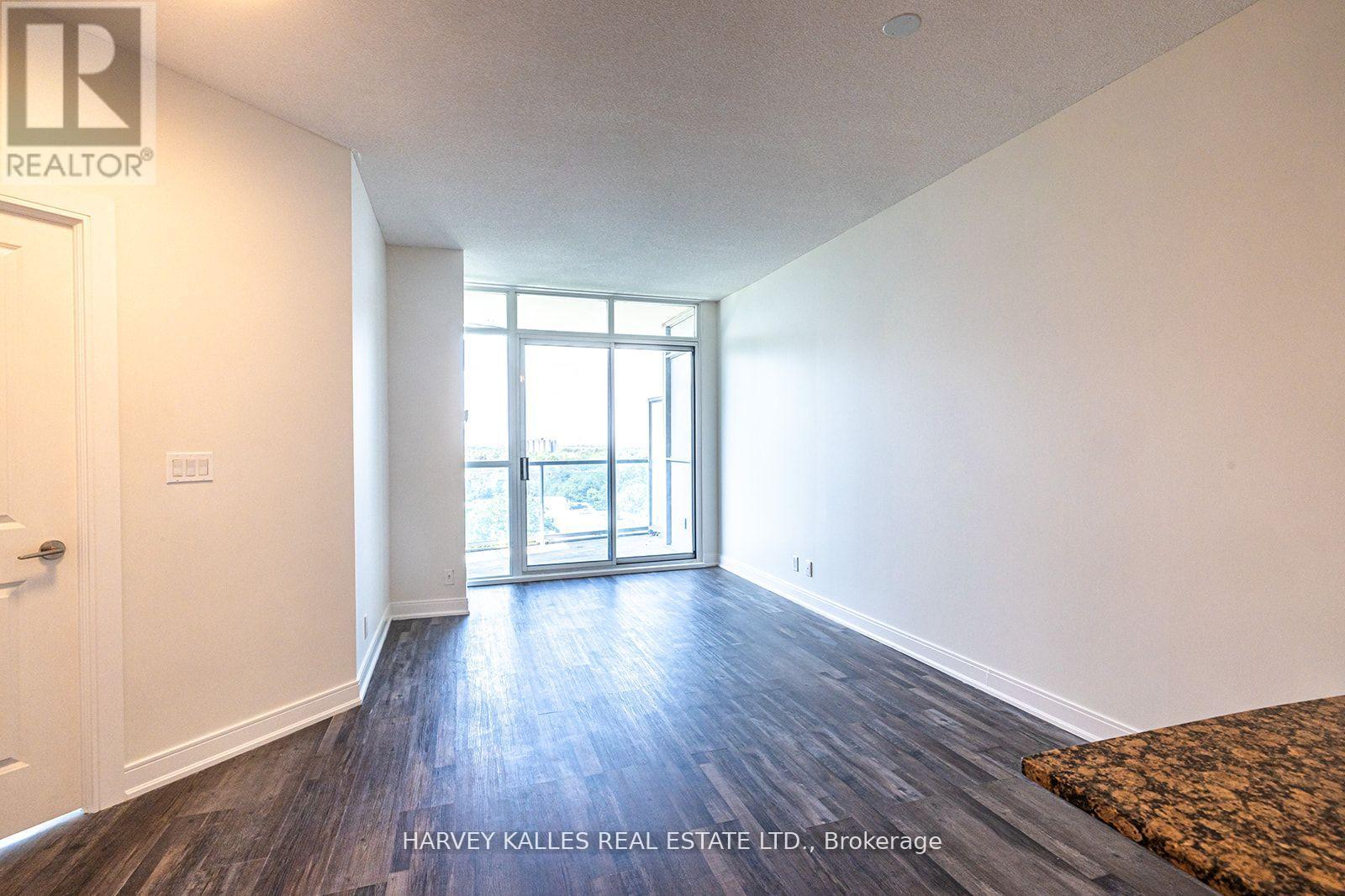 910 - 80 ABSOLUTE AVENUE