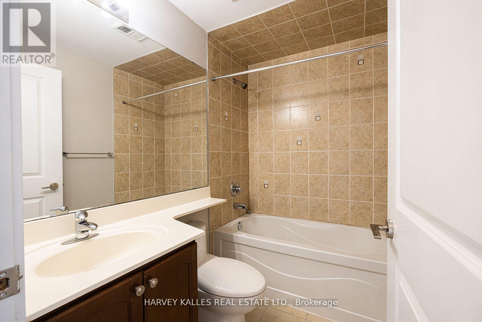 910 - 80 ABSOLUTE AVENUE