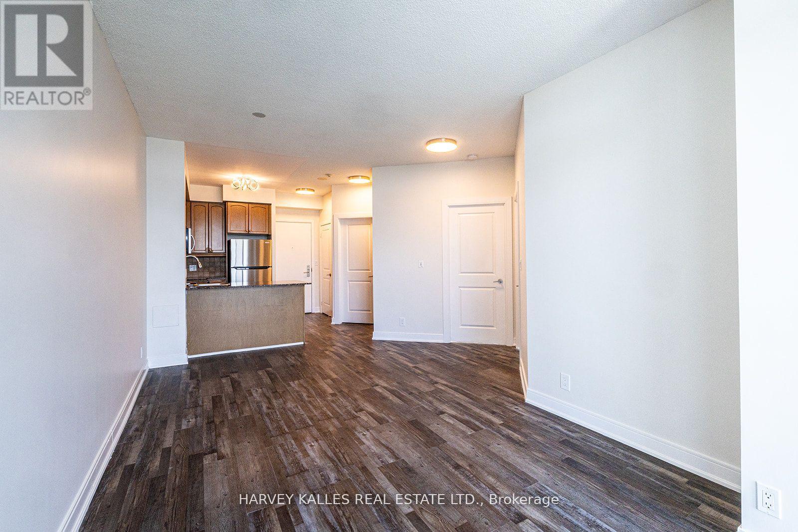 910 - 80 ABSOLUTE AVENUE