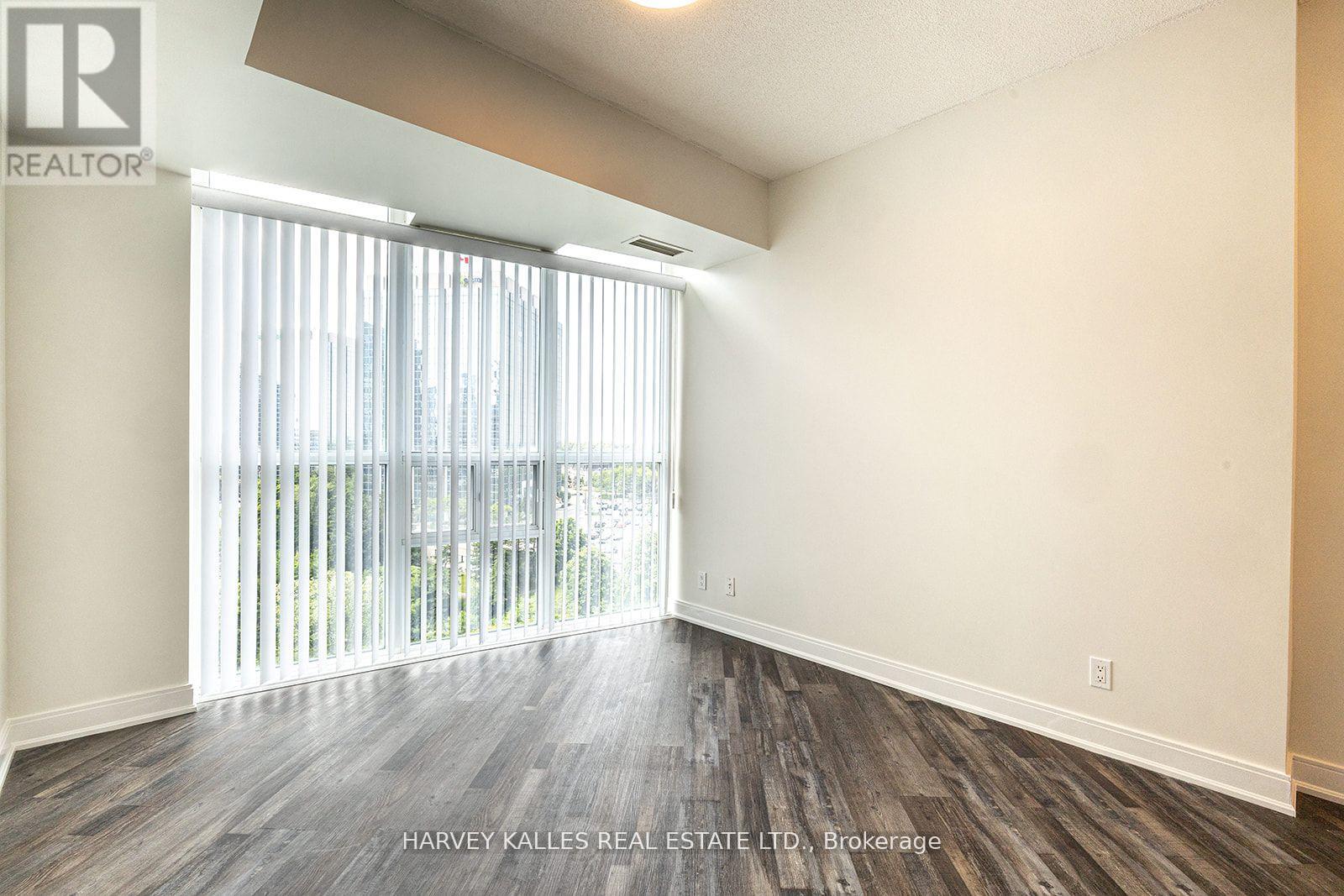 910 - 80 ABSOLUTE AVENUE