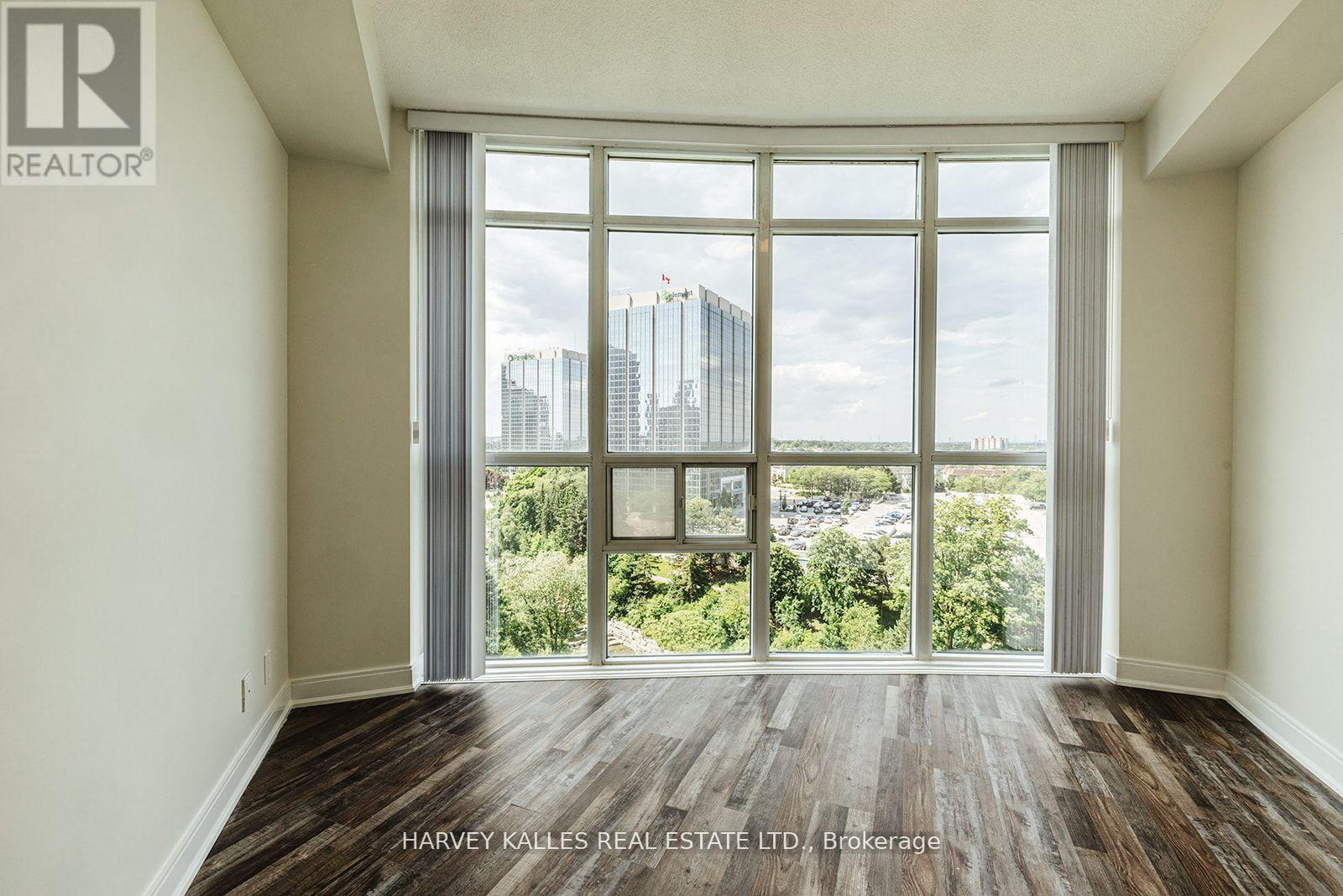 910 - 80 ABSOLUTE AVENUE