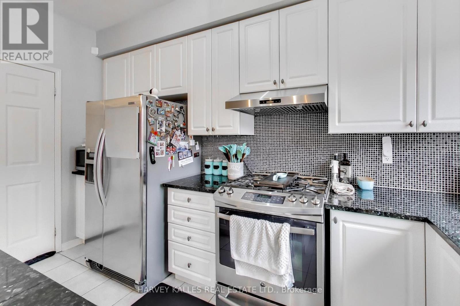 136 DEGRASSI COVE CIRCLE