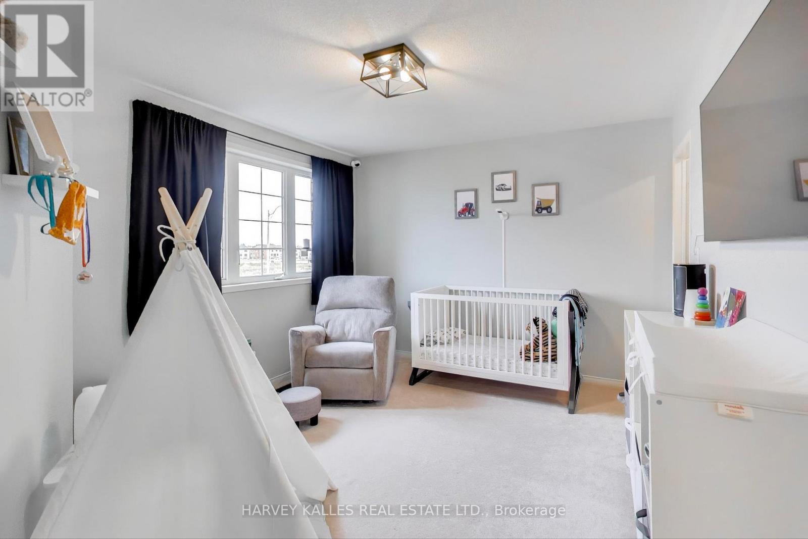 136 DEGRASSI COVE CIRCLE