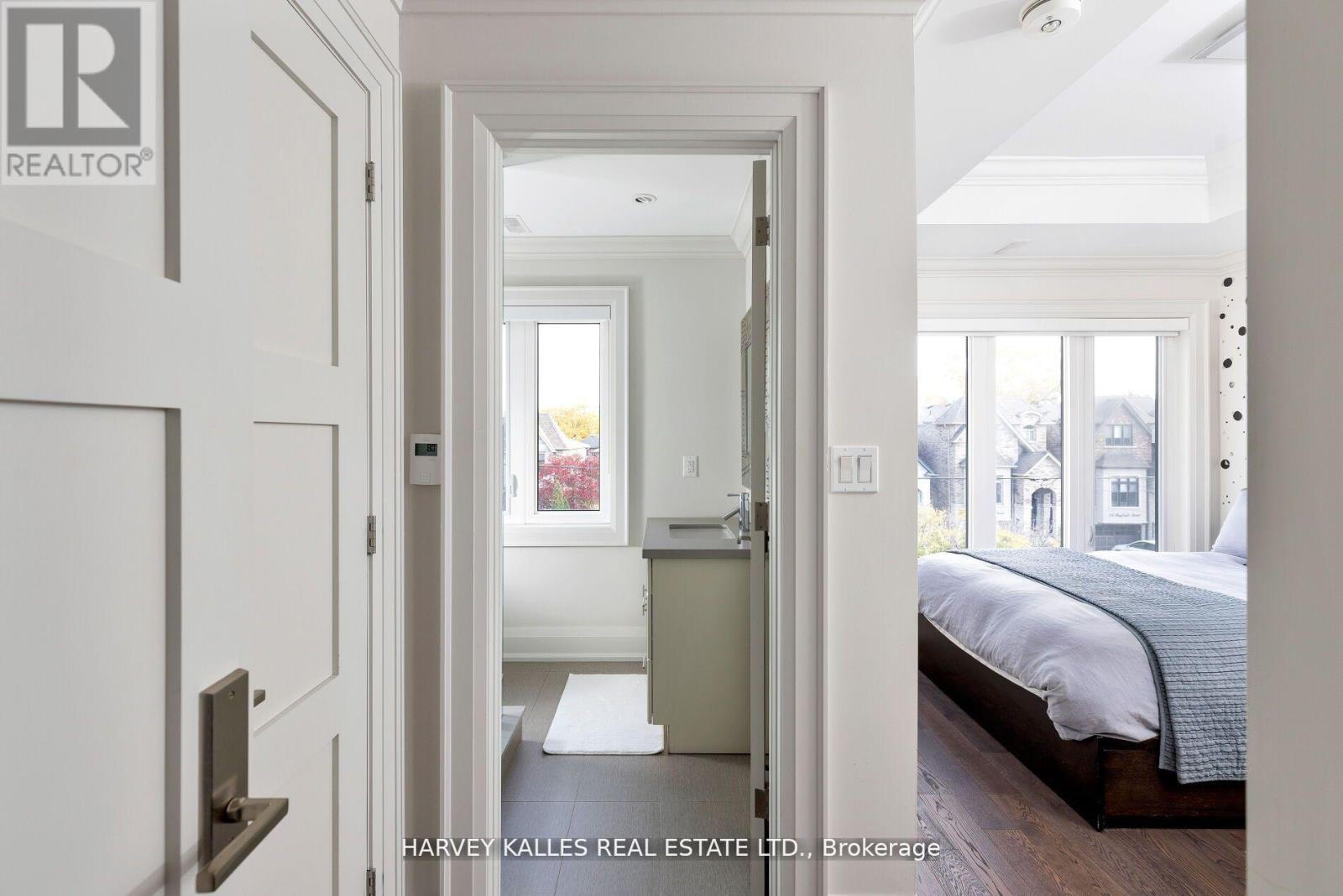 72B RENFIELD STREET