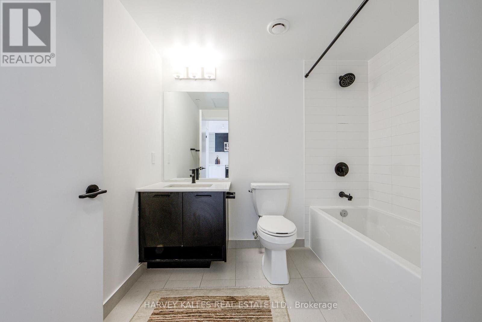 1001 - 2300 ST CLAIR AVENUE W