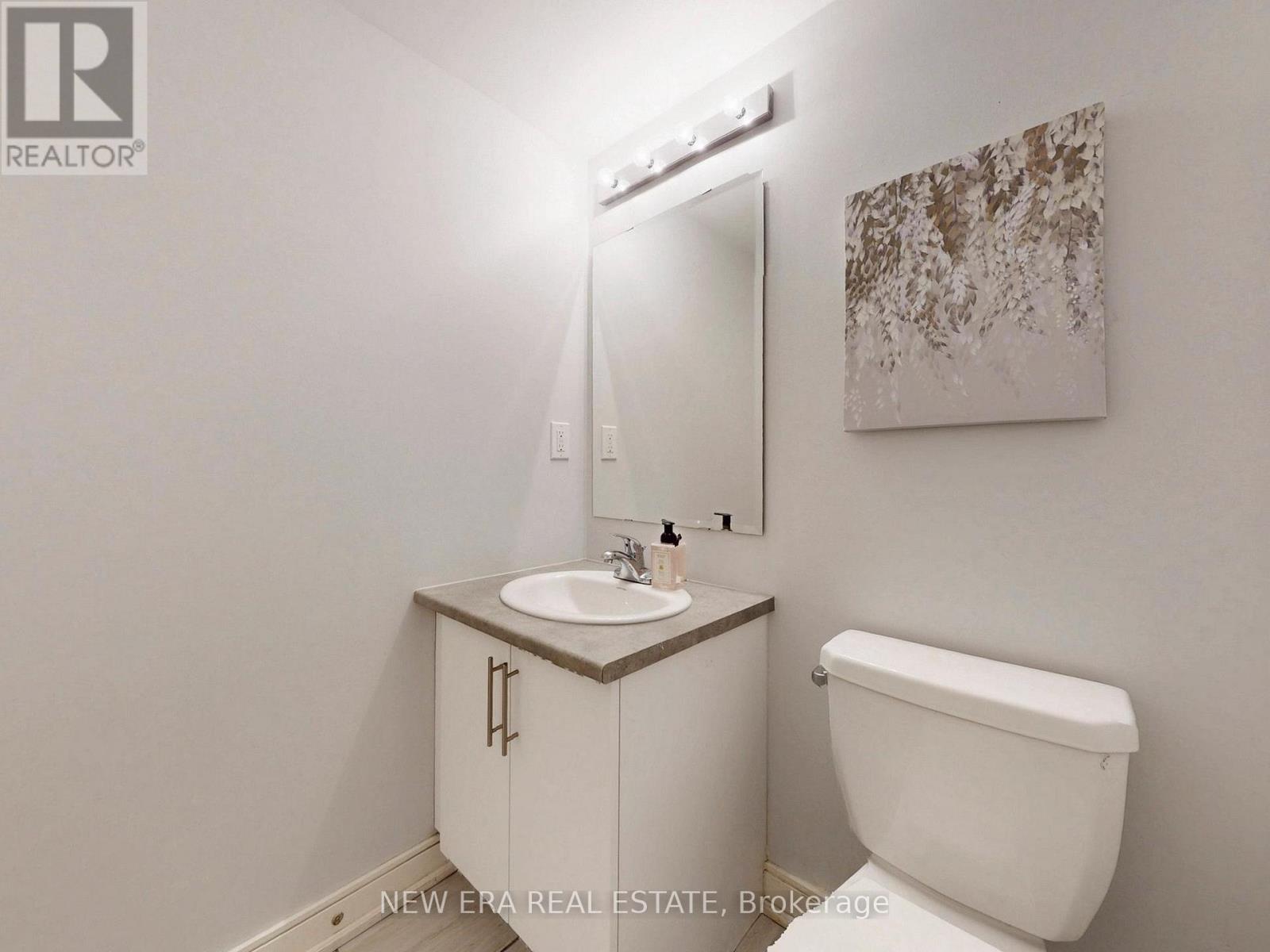 12 - 100 DUFAY ROAD