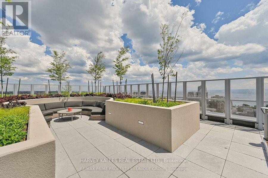 501 - 2025 MARIA STREET