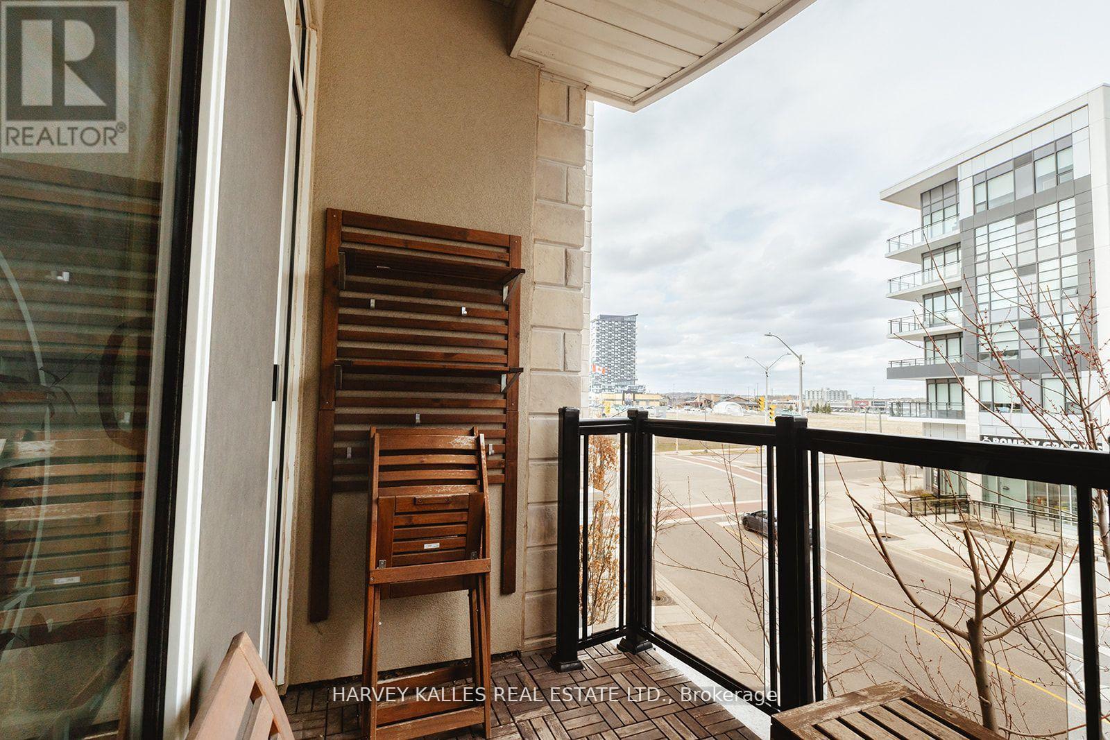 227 - 216 OAK PARK BOULEVARD