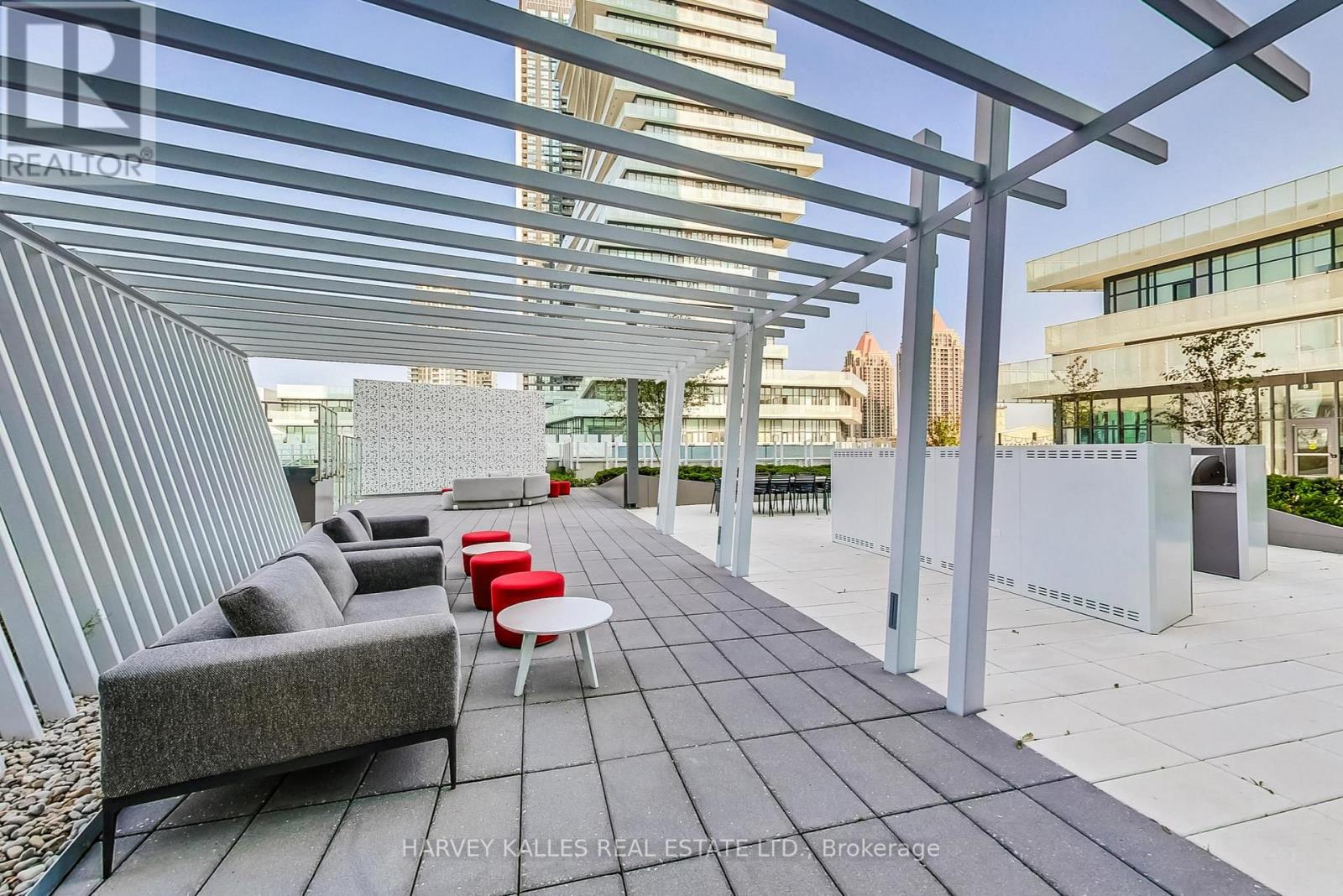 5410 - 3883 QUARTZ ROAD