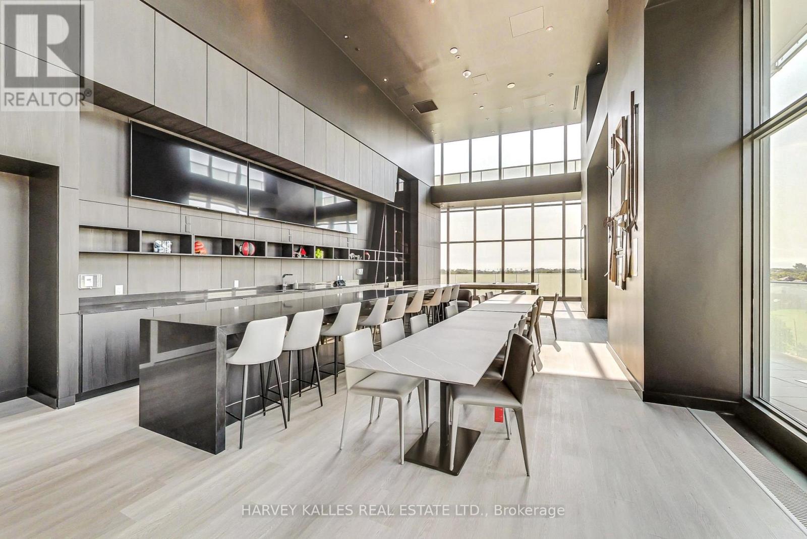 5410 - 3883 QUARTZ ROAD