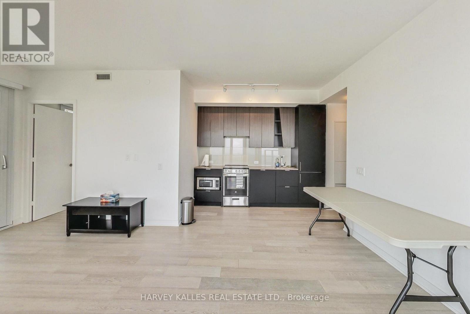 5410 - 3883 QUARTZ ROAD