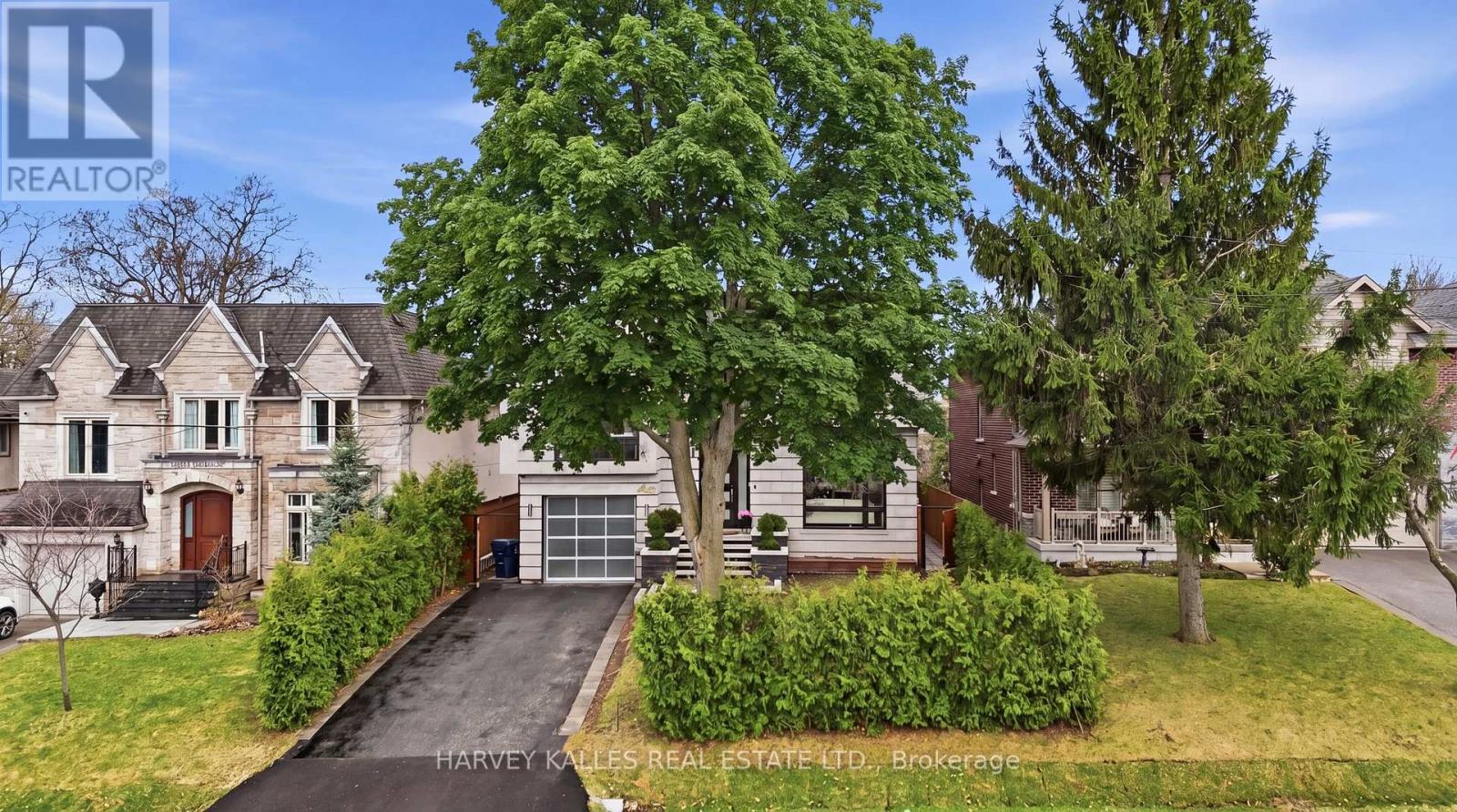 46 RAVENSCREST DRIVE