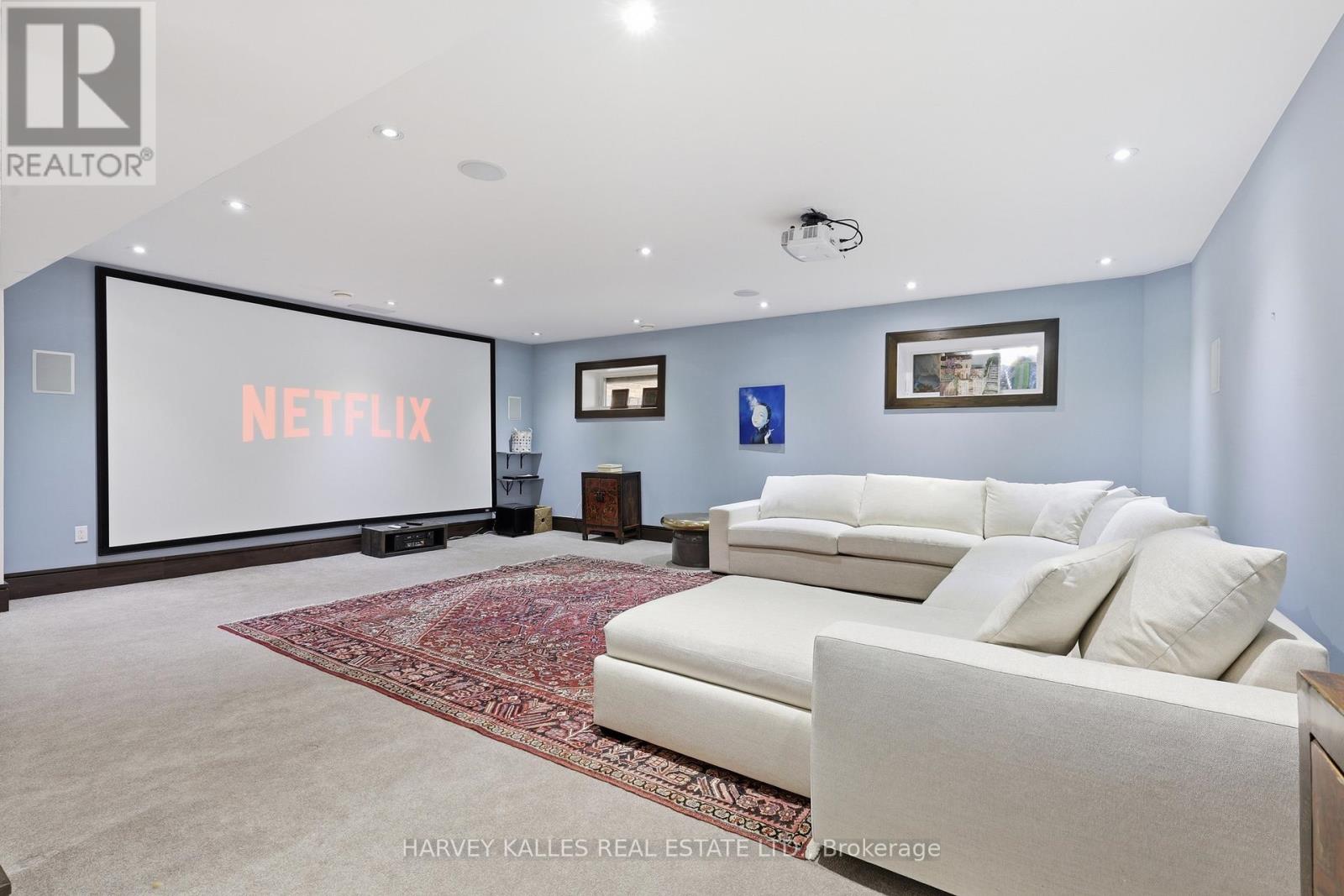 46 RAVENSCREST DRIVE