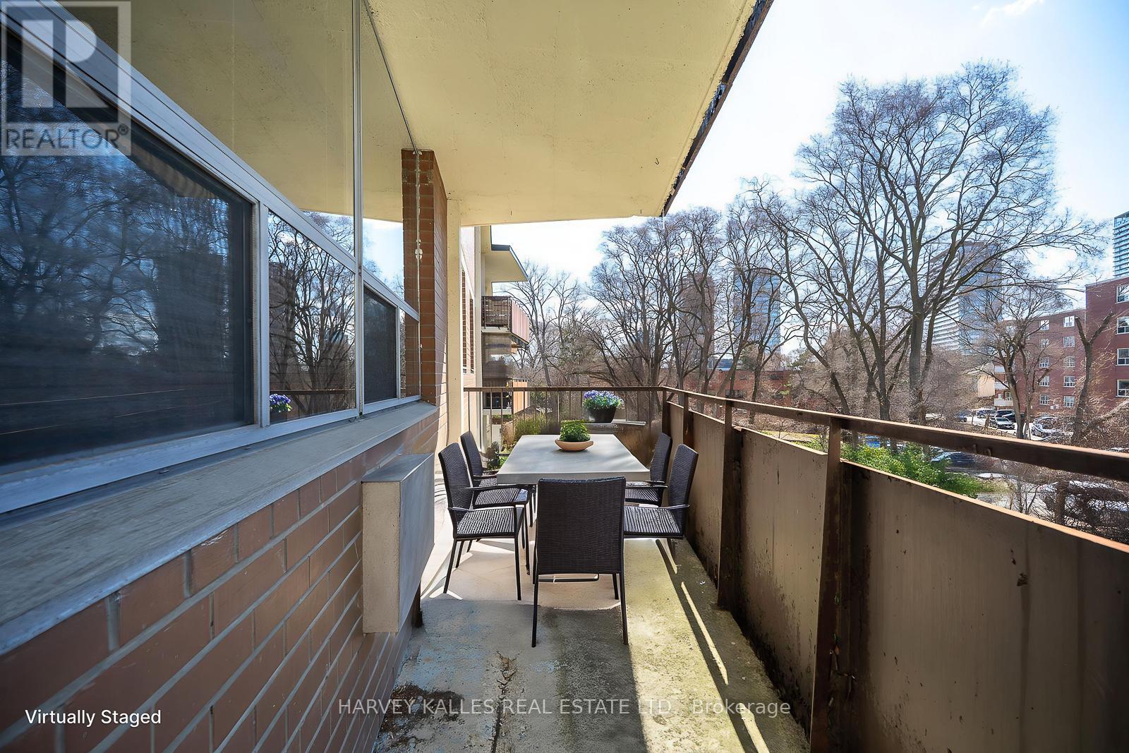 206 - 80 COE HILL DRIVE