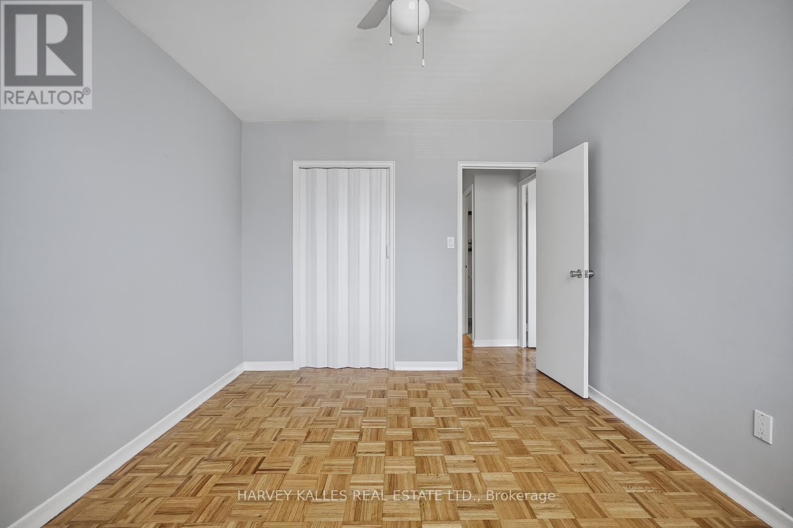 206 - 80 COE HILL DRIVE