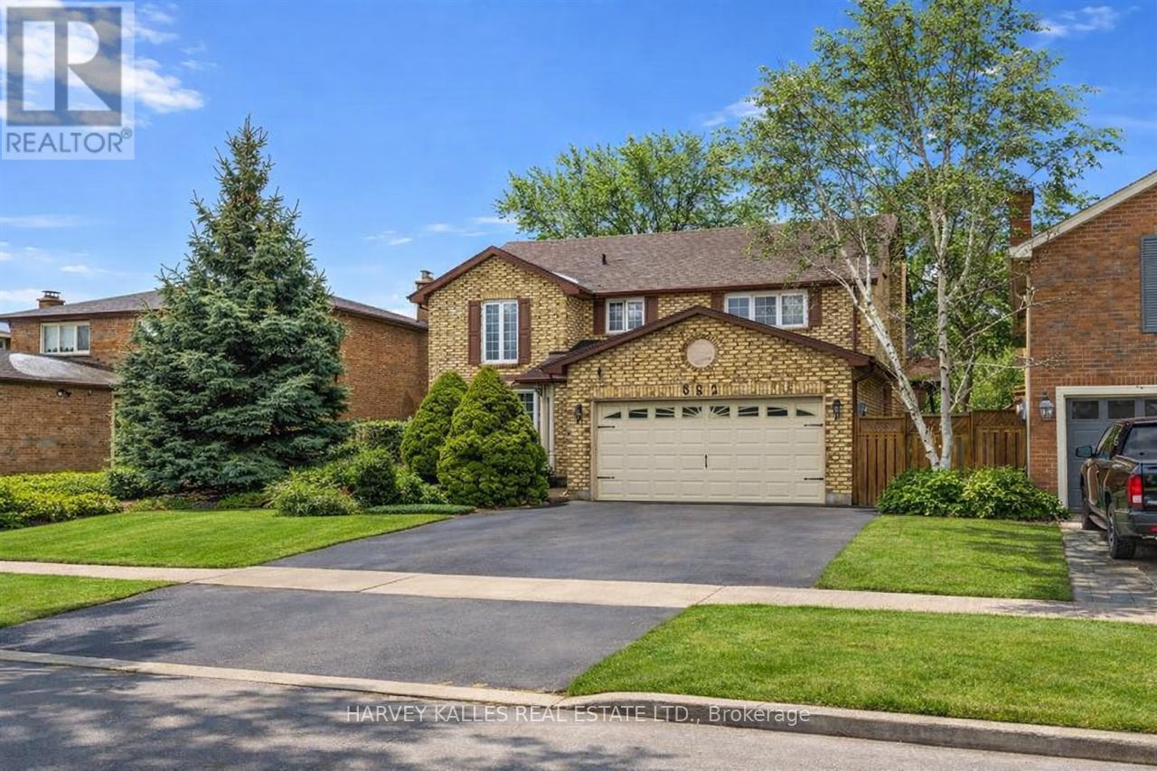 682 WILLOWBANK TRAIL