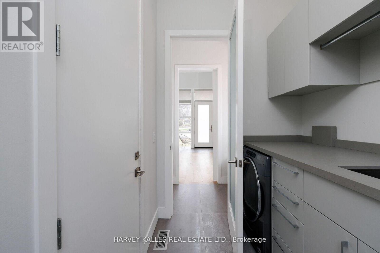 43 BALLACAINE DRIVE