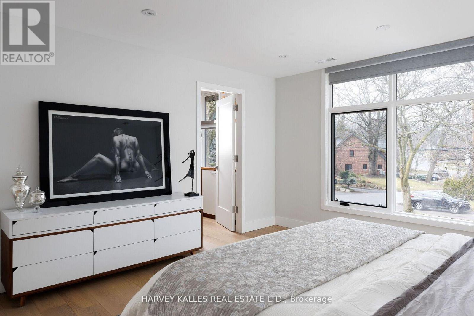 43 BALLACAINE DRIVE