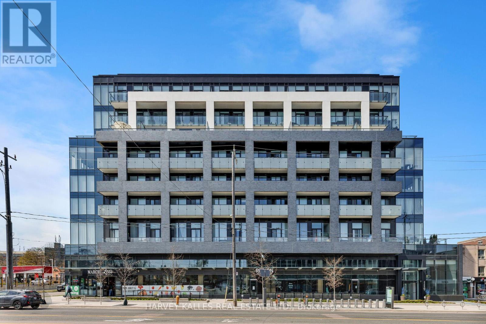 301 - 4208 DUNDAS STREET W