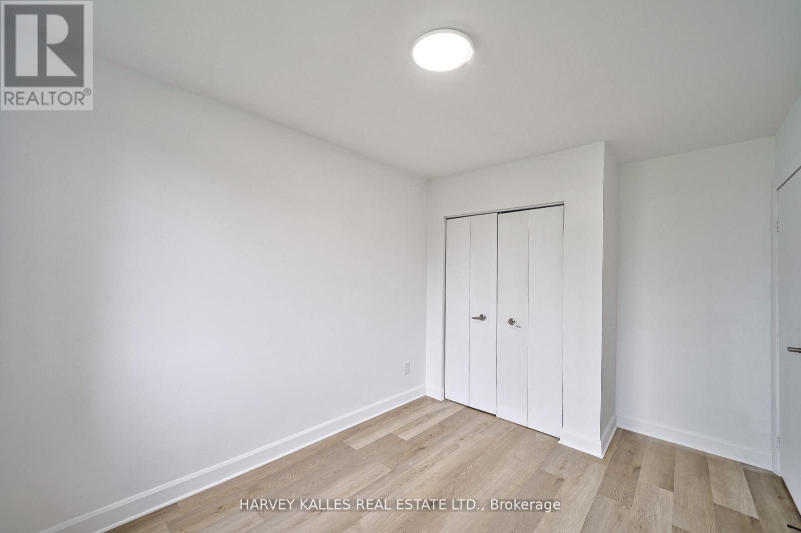 TH102 - 2012 SHEPPARD AVENUE W