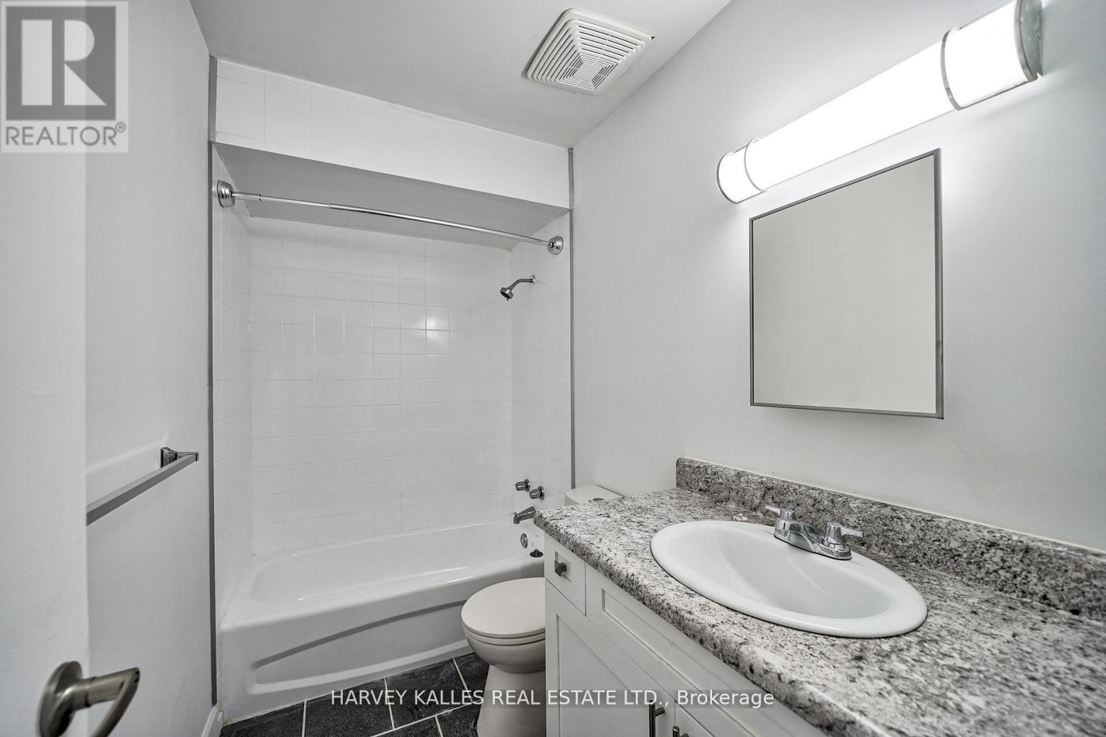 TH102 - 2012 SHEPPARD AVENUE W