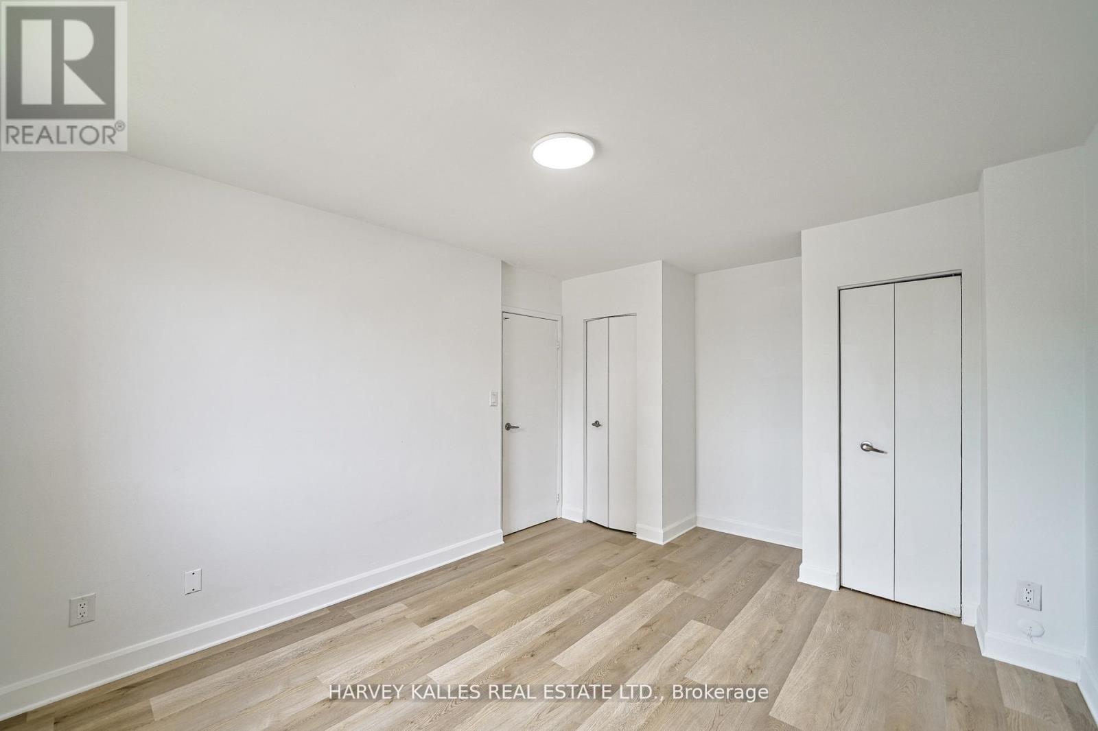 TH102 - 2012 SHEPPARD AVENUE W