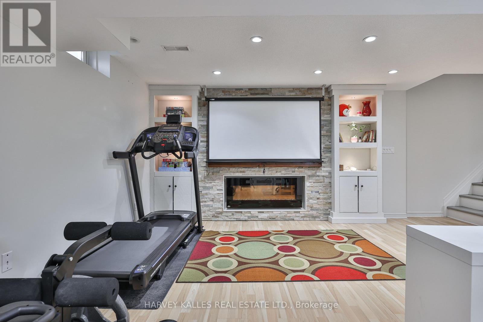 4108 KRYZAN DRIVE