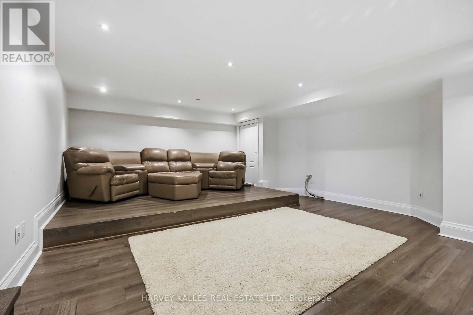 27 ASHLEY PARK ROAD