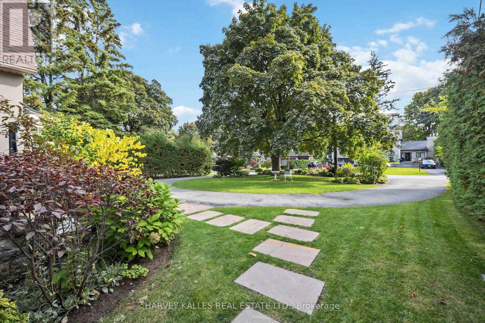 27 ASHLEY PARK ROAD