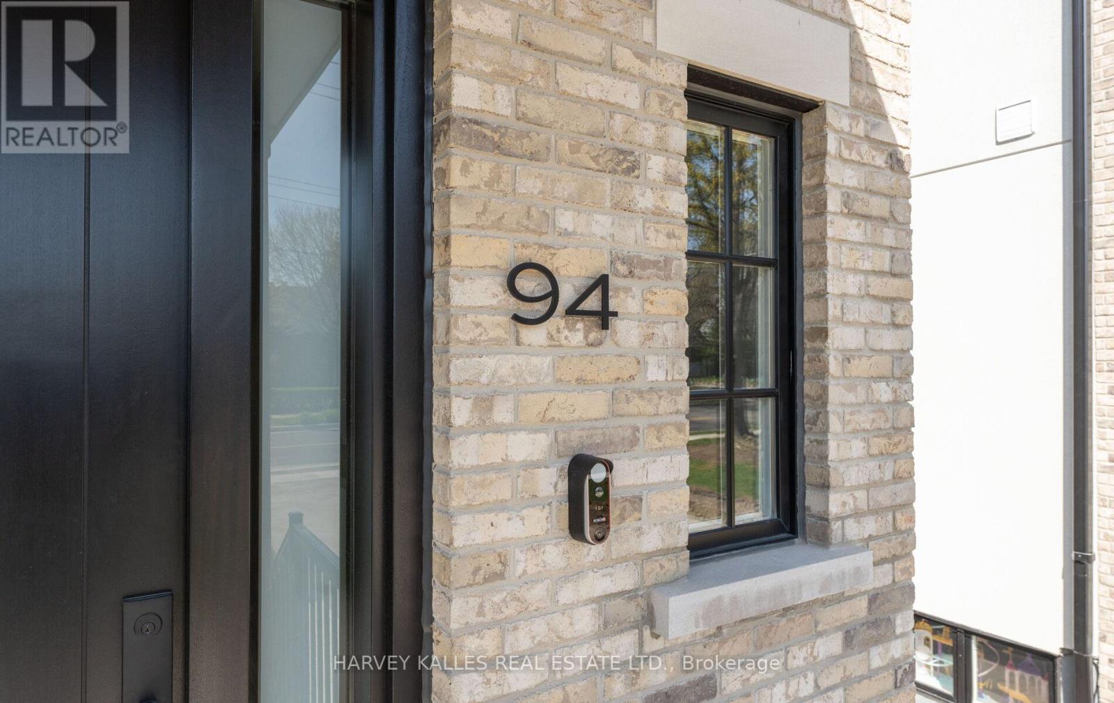 94 PRINCE EDWARD DRIVE S