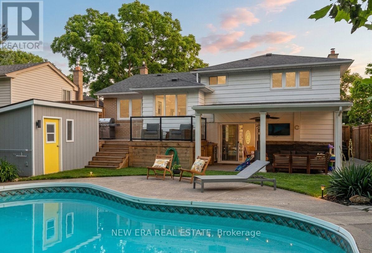 2611 TRUSCOTT DRIVE