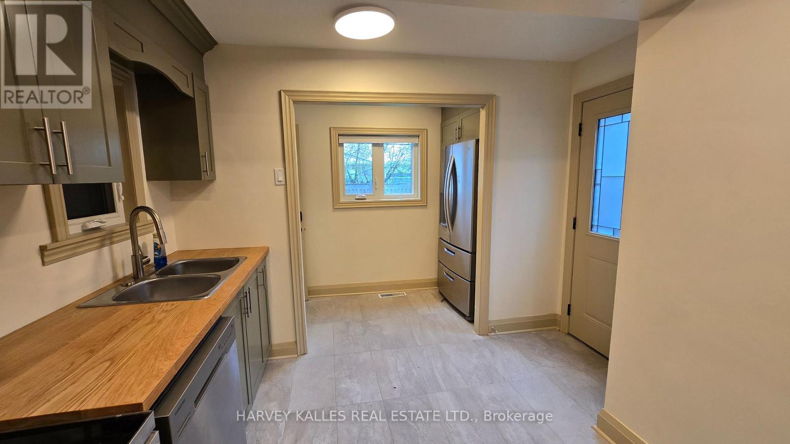 MAIN - 279 CORNELIUS PARKWAY