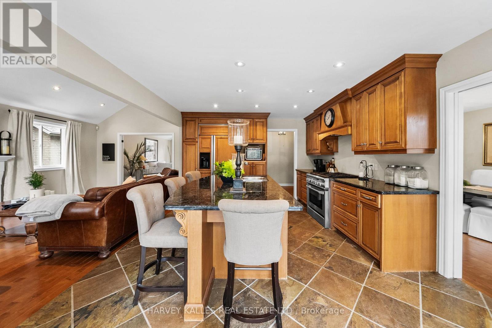 2139 BUSHTRAIL COURT