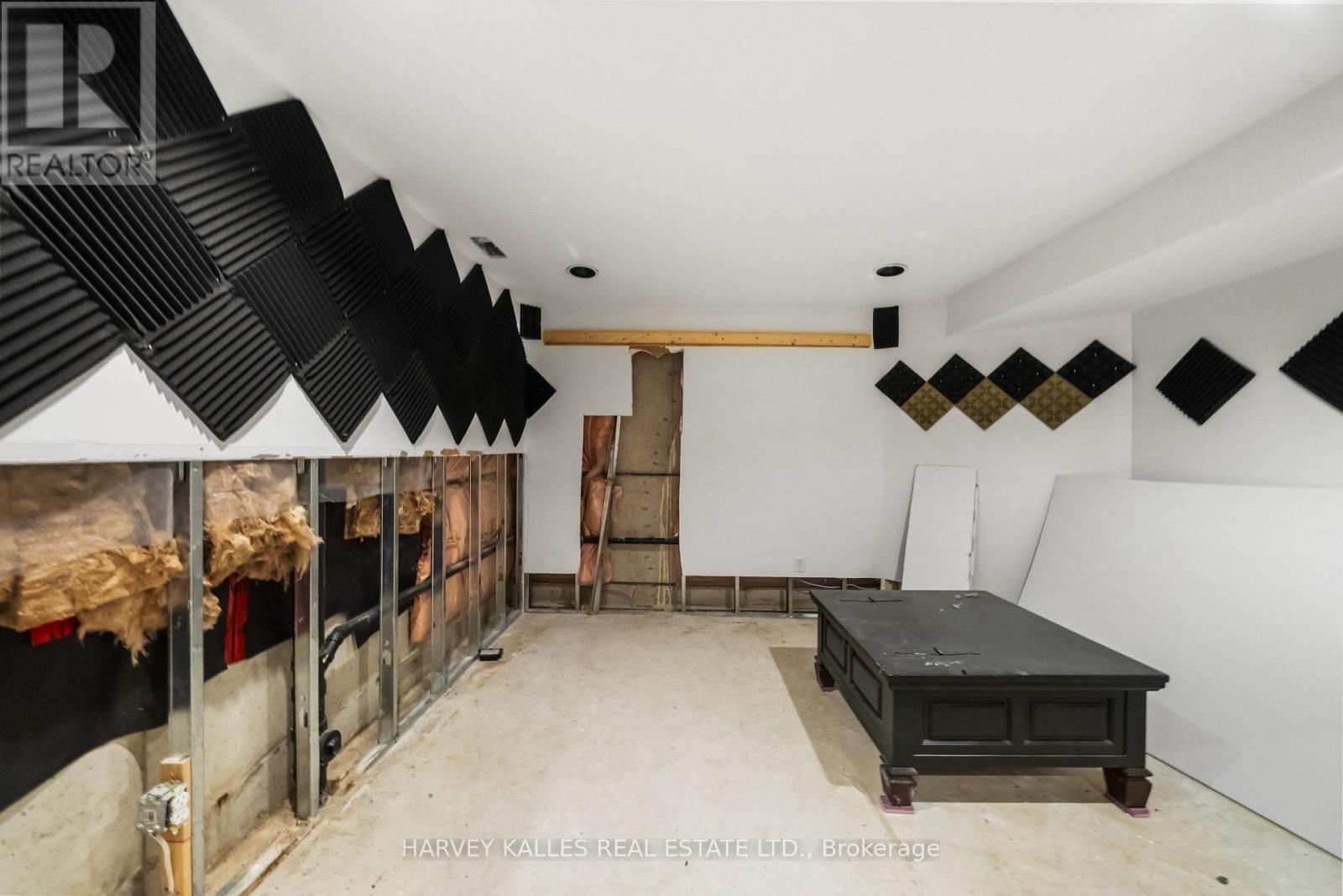 2139 BUSHTRAIL COURT