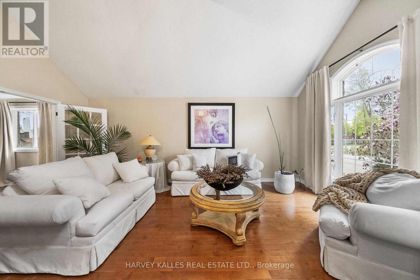 2139 BUSHTRAIL COURT
