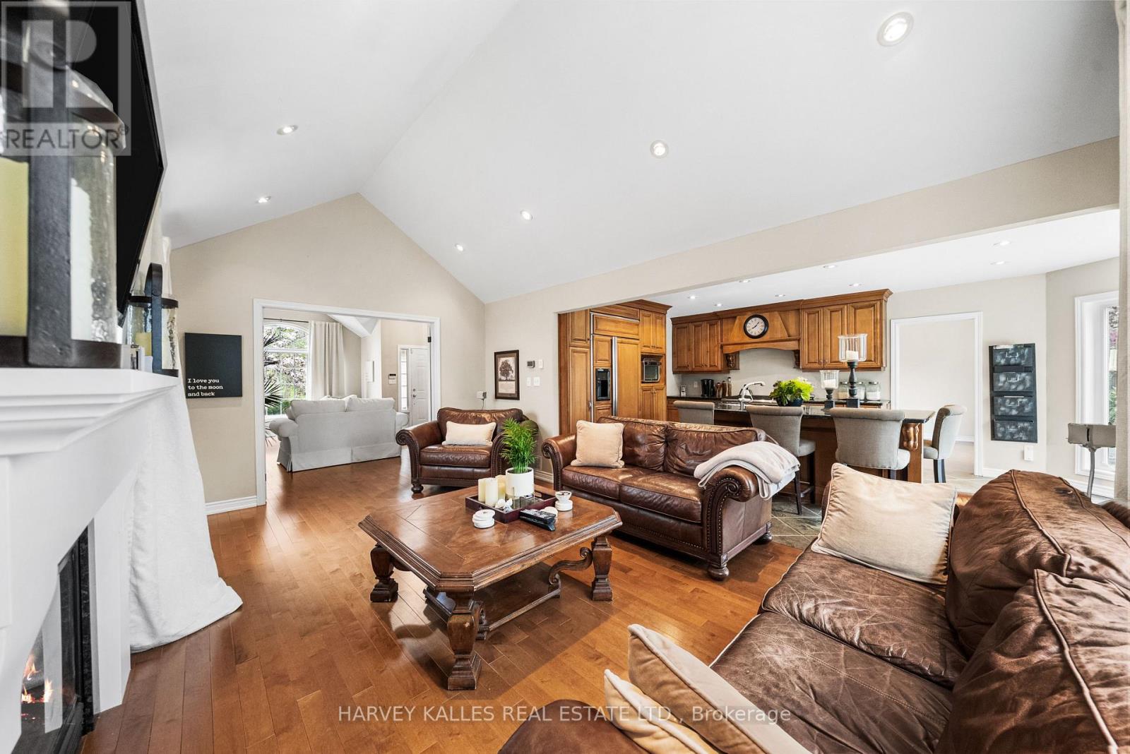 2139 BUSHTRAIL COURT