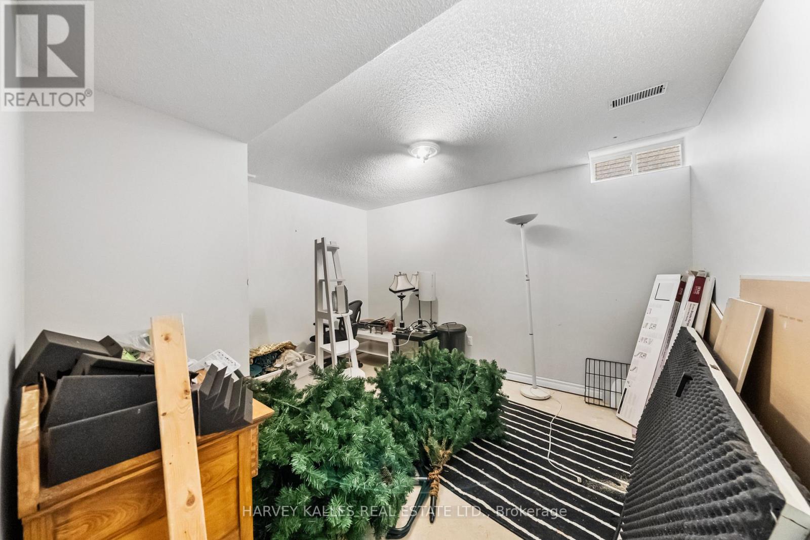 2139 BUSHTRAIL COURT