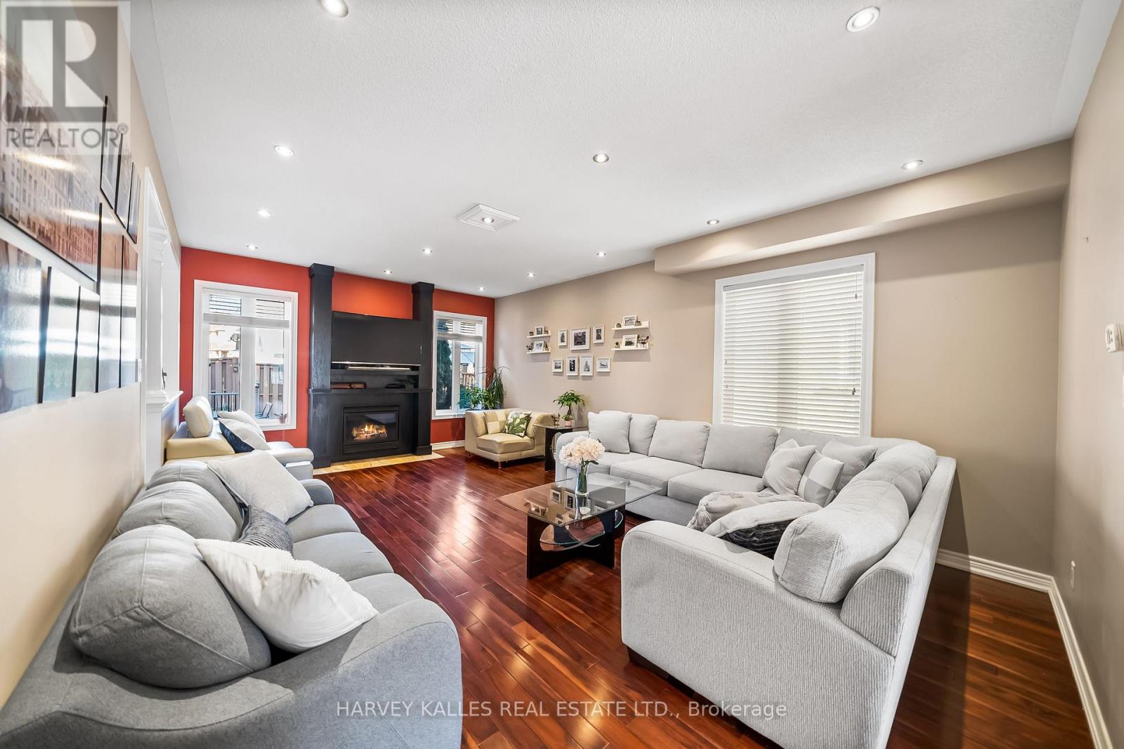 36 BOUNDBROOK DRIVE