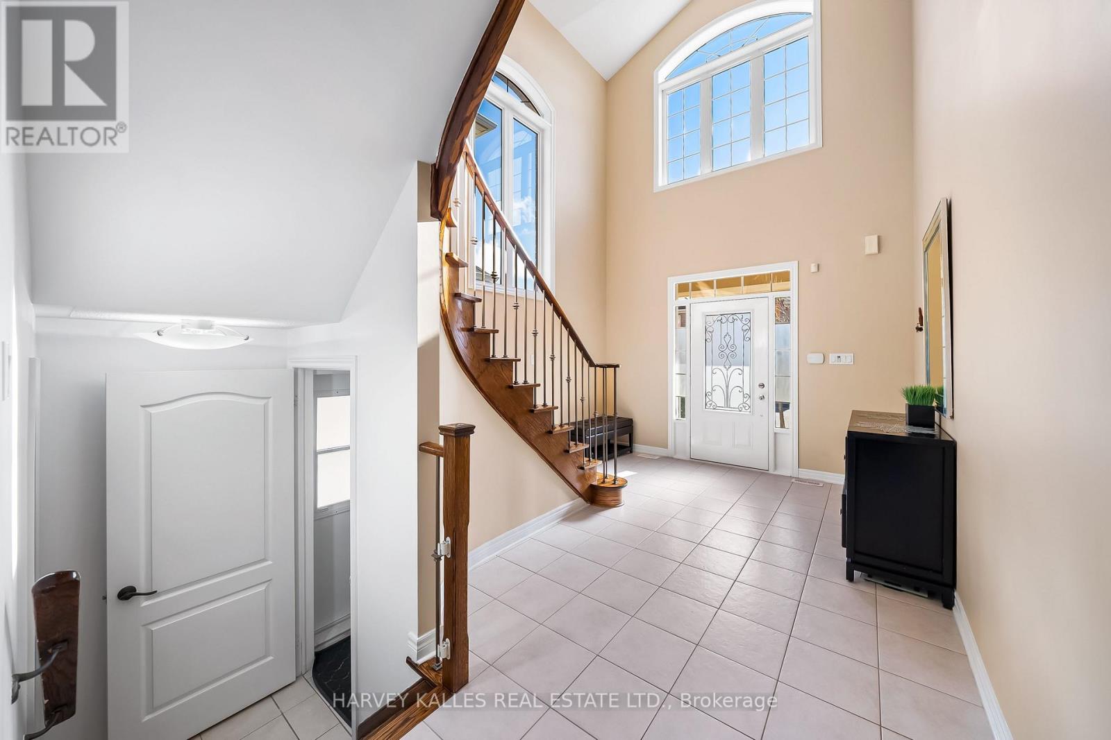 36 BOUNDBROOK DRIVE