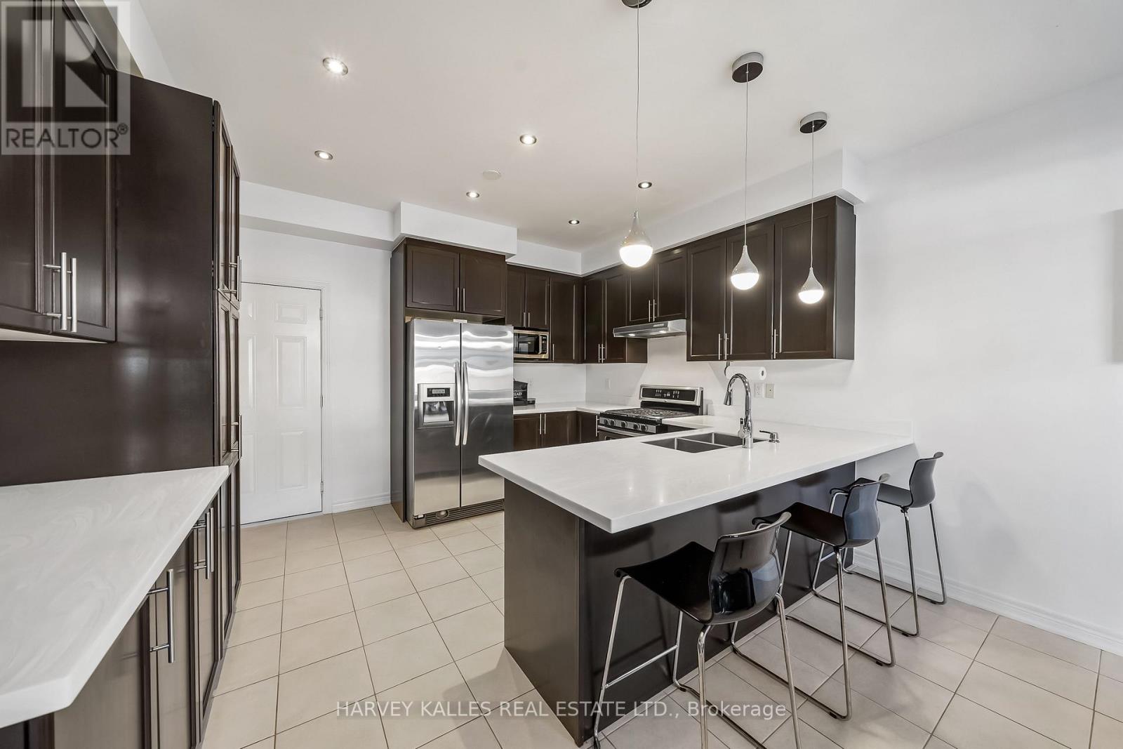 36 BOUNDBROOK DRIVE