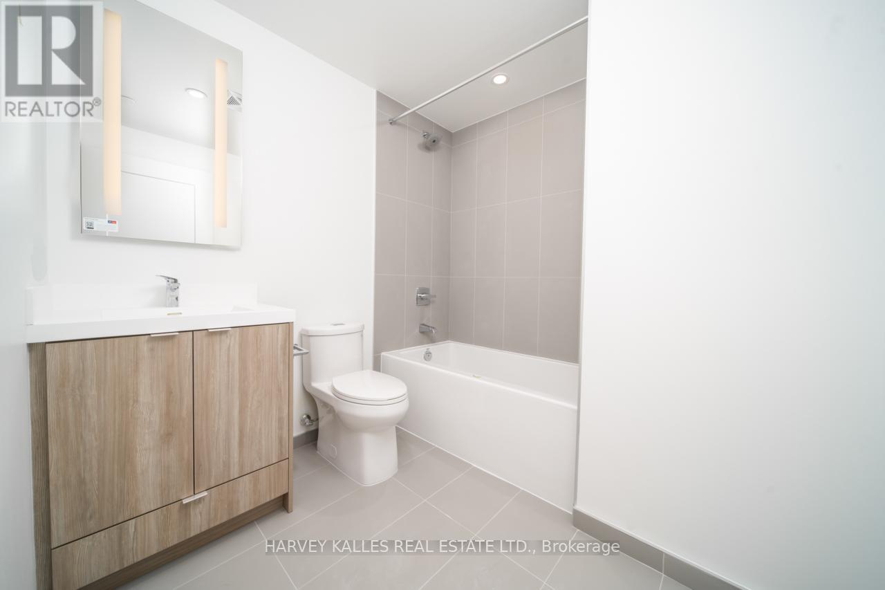 PH 15 - 60 CENTRAL PARK ROAD WAY