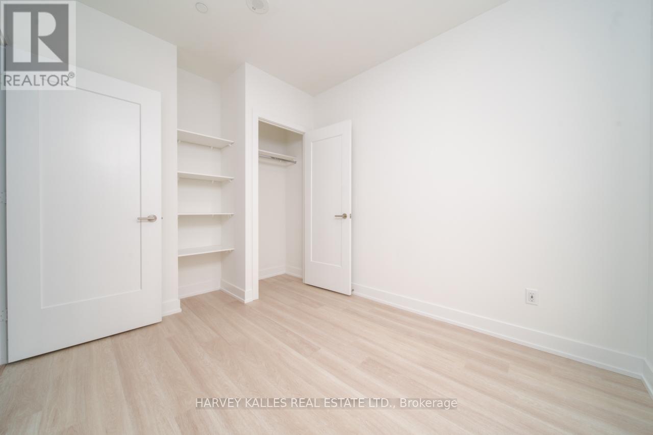 PH 15 - 60 CENTRAL PARK ROAD WAY