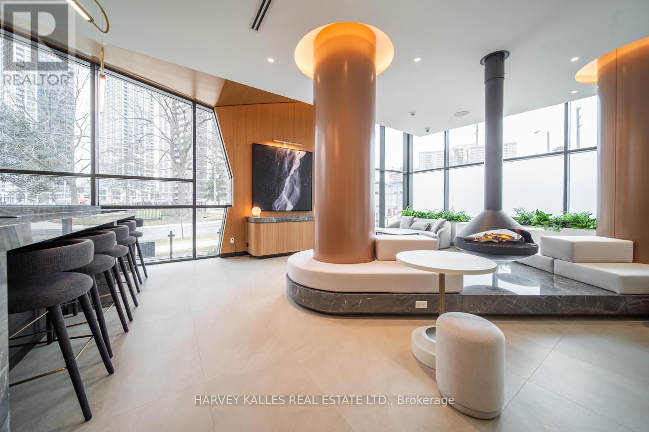 PH 15 - 60 CENTRAL PARK ROAD WAY