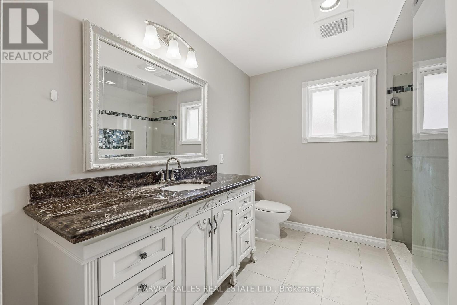 951 WHITE CLOVER WAY