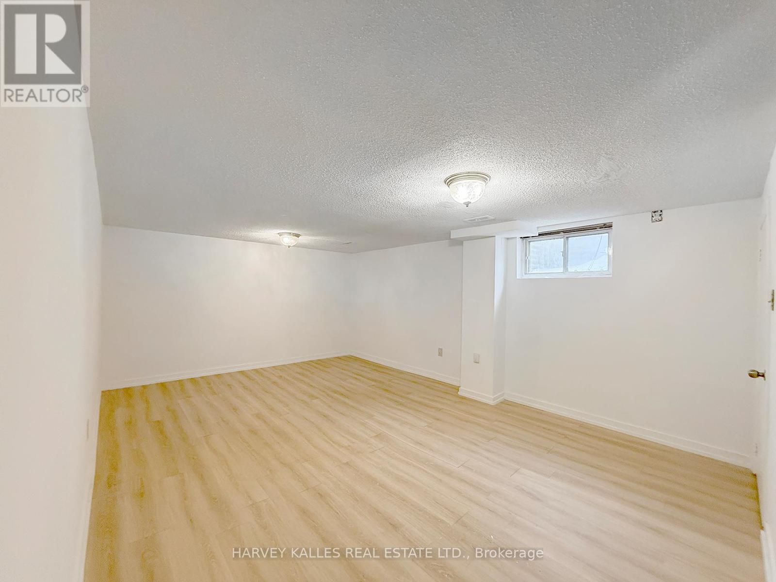 214 DIXON ROAD